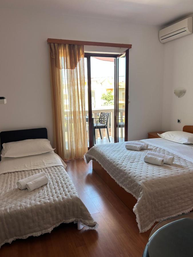 Apartmani Baki Podstrana Exterior photo